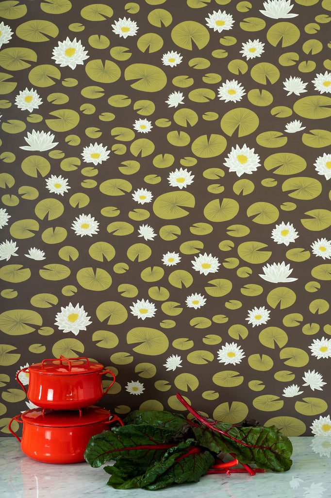 Water Lily Brown Wallpaper